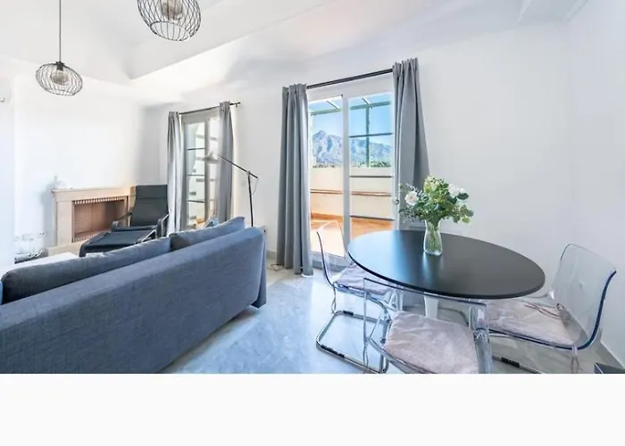 Apartment - Nueva Andalucia Aloha Estates Marbella